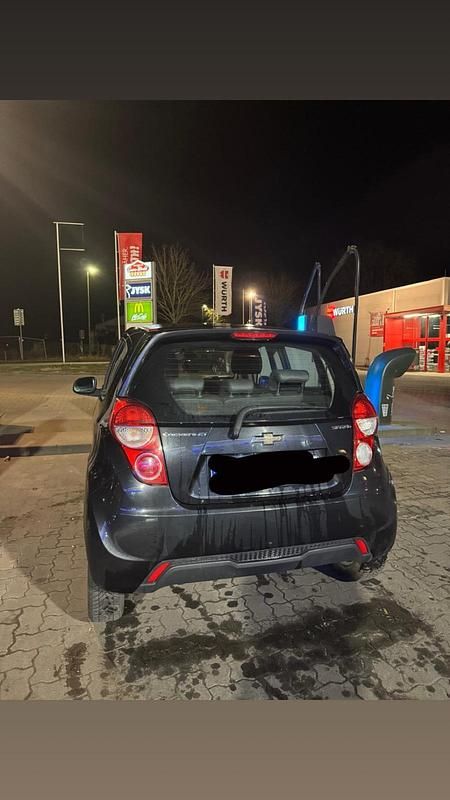 Gebraucht Chevrolet Spark 69 PS (50 kW) 2013 Schwarz Kleinwagen