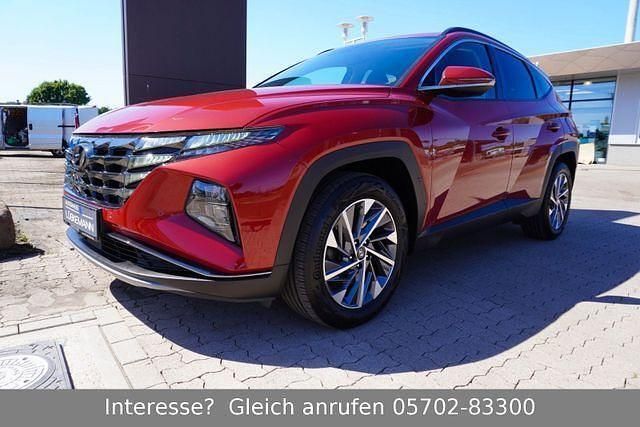 Rot Gebraucht 2021 Hyundai Tucson Trend SUV | 23.990 € (Guter Preis) - Bild 1/4