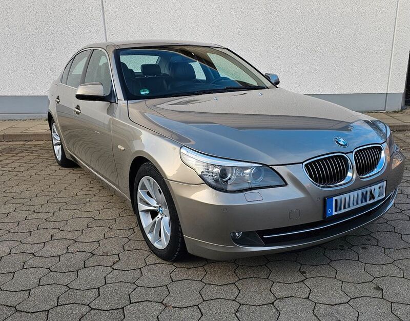 Gold Gebraucht 2009 BMW 523 Exclusive Limousine | 6.250 € (Guter Preis) - Bild 1/4