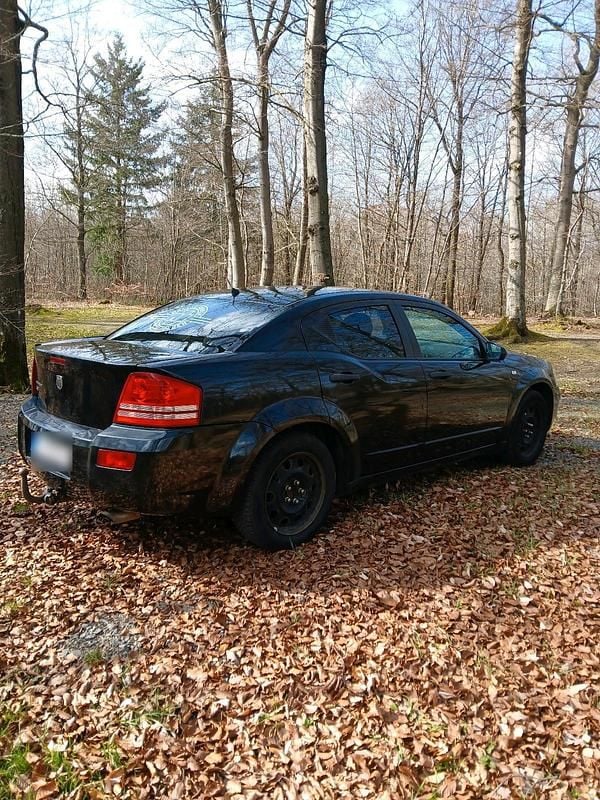 Gebraucht Dodge Avenger 140 PS (102 kW) 2008 Schwarz Limousine