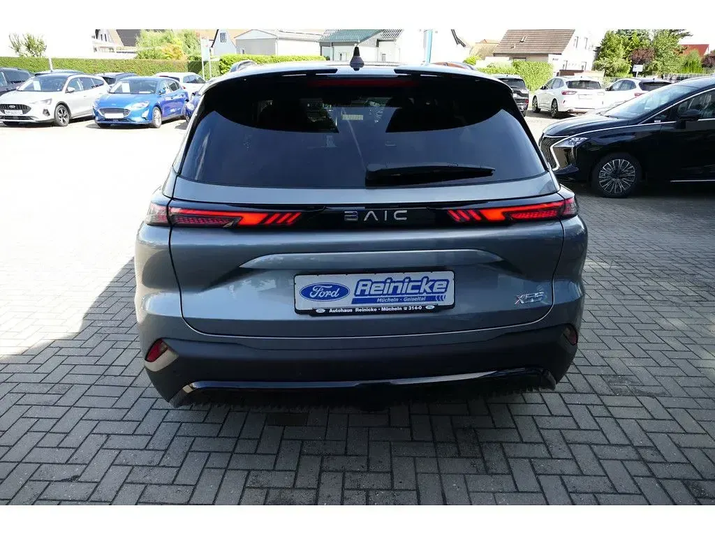 Neu Baic X55 177 PS (130 kW) 2026 Grau SUV