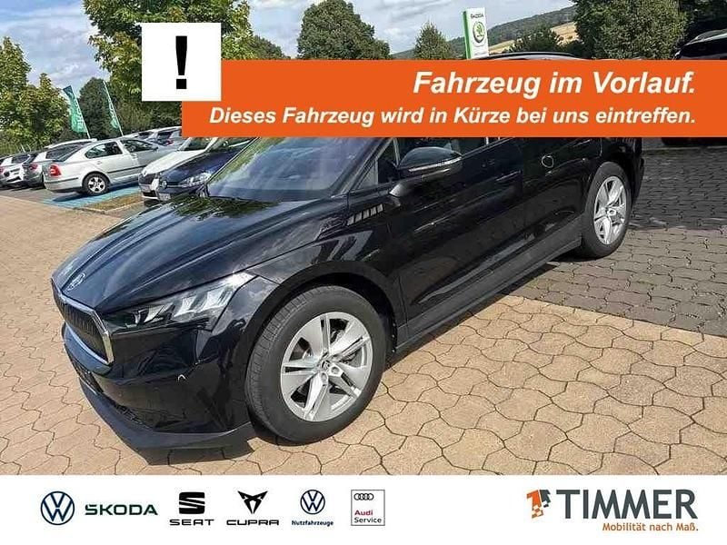 Schwarz Gebraucht 2021 Skoda Enyaq iV Loft SUV | 24.990 € (Guter Preis) - Bild 1/4