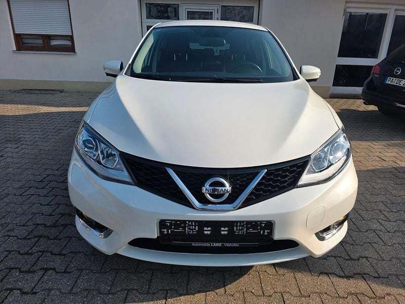 Gebraucht Nissan Pulsar 360º 116 PS (85 kW) 2017 Weiß Kleinwagen