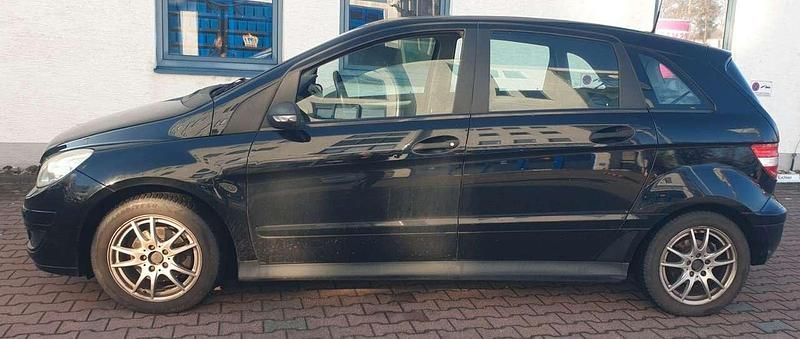 Gebraucht Mercedes B170 116 PS (85 kW) 2005 Schwarz Van / Kleinbus