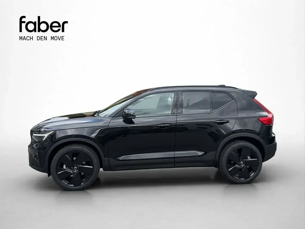 Gebraucht Volvo XC40 Plus 163 PS (119 kW) 2026 Schwarz SUV