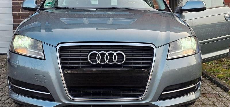 Gebraucht Audi A3 S-Line 125 PS (91 kW) 2011 Grau Kleinwagen