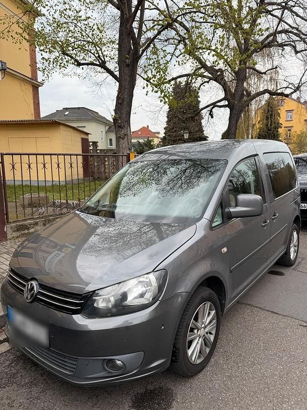 Usata VW Caddy 102 CV (75 kW) 2013 Grigio Monovolume