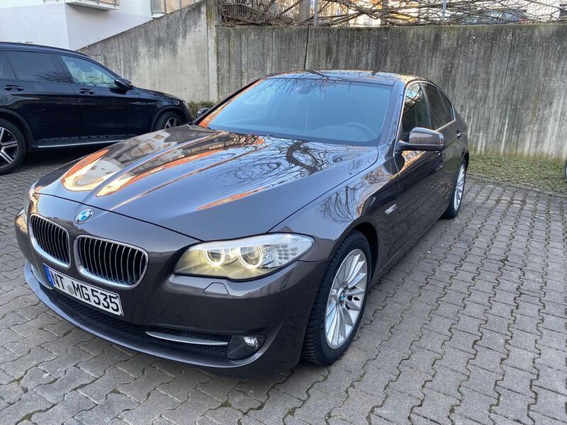 Beige Gebraucht 2012 BMW 535 Limousine | 14.700 € (Guter Preis) - Bild 1/4