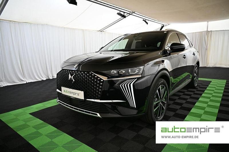 Perlanera schwarz Gebraucht 2024 DS Automobiles DS7 Crossback Opera SUV | 34.990 € (Etwas zu teuer) - Bild 1/3