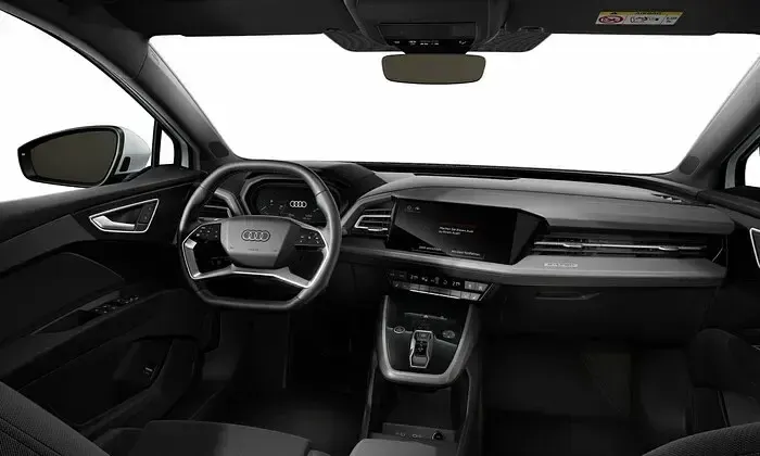 Usata Audi Q4 e-tron Ambiente 150 kW (204 CV) 2025 Bianco SUV