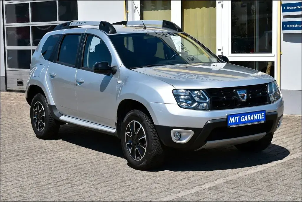 Gebraucht Dacia Duster Black Shadow 125 PS (91 kW) 2018 Silber SUV