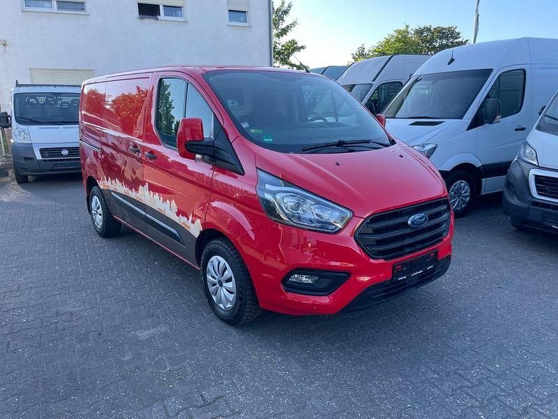 Gebraucht Ford Transit Custom 105 PS (77 kW) 2019 Rot Van / Kleinbus