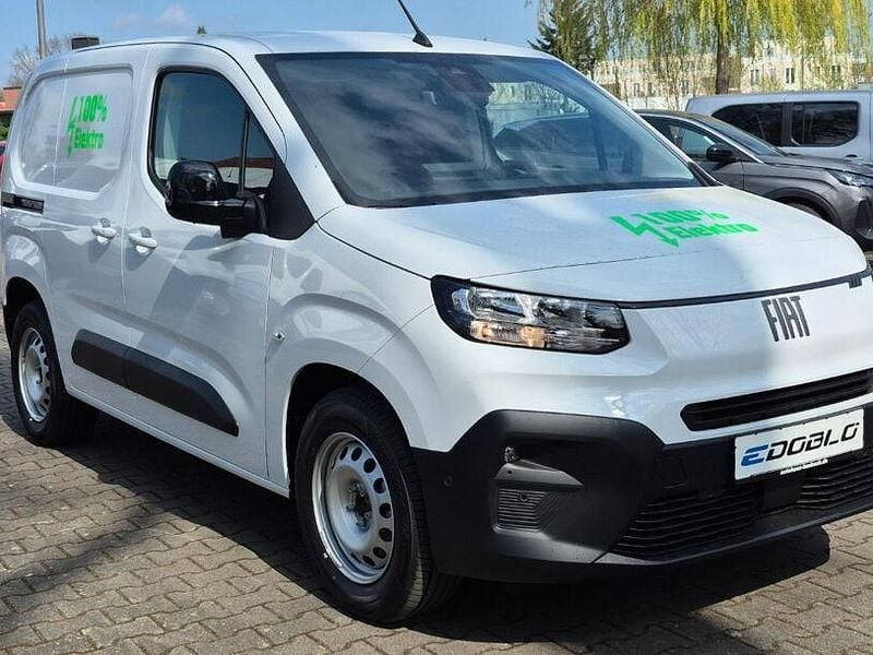 Gebraucht Fiat e-Doblò 100 kW (136 PS) 2024 Weiss Van / Kleinbus