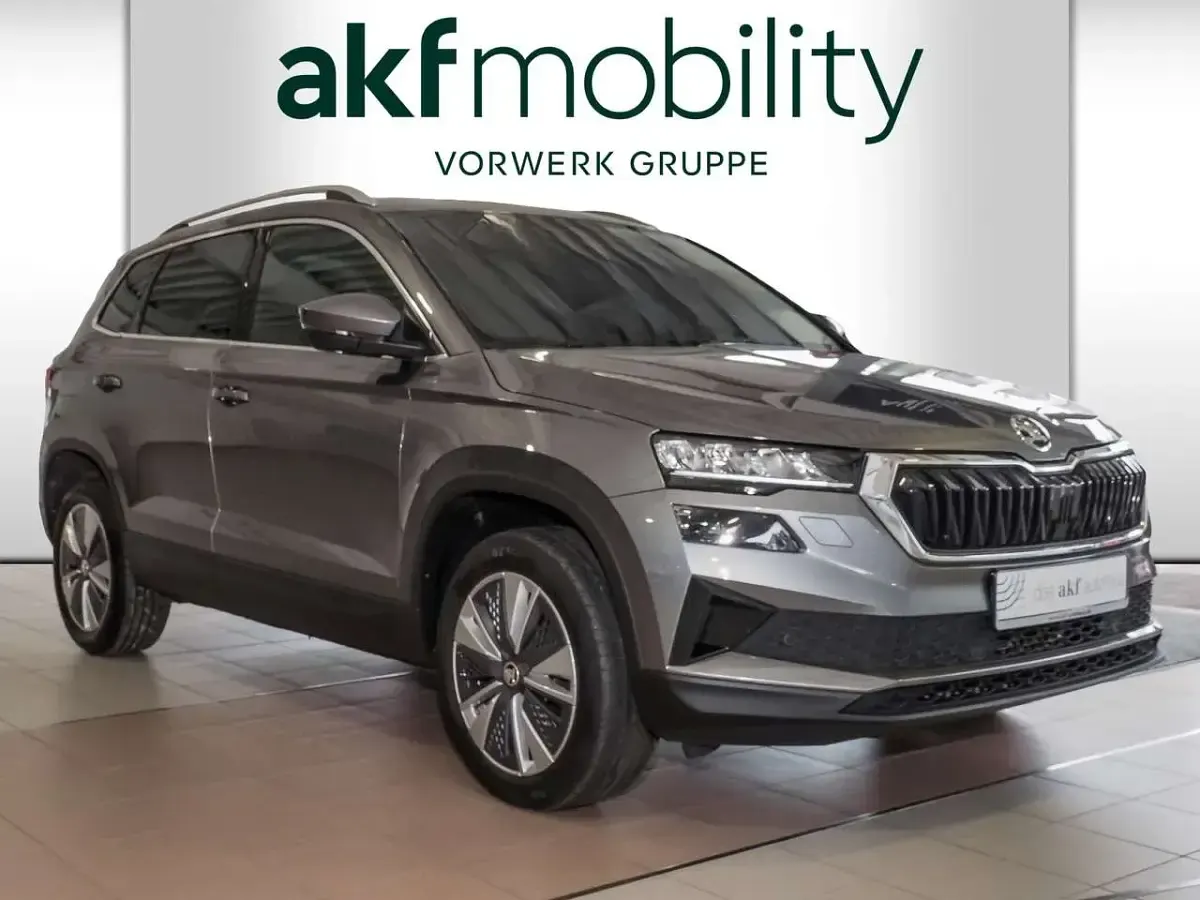 Gebraucht Skoda Karoq Ambition 116 PS (85 kW) 2023 Grau SUV