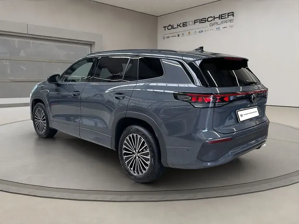 Gebraucht VW Tayron Life 150 PS (110 kW) 2025 Grau SUV
