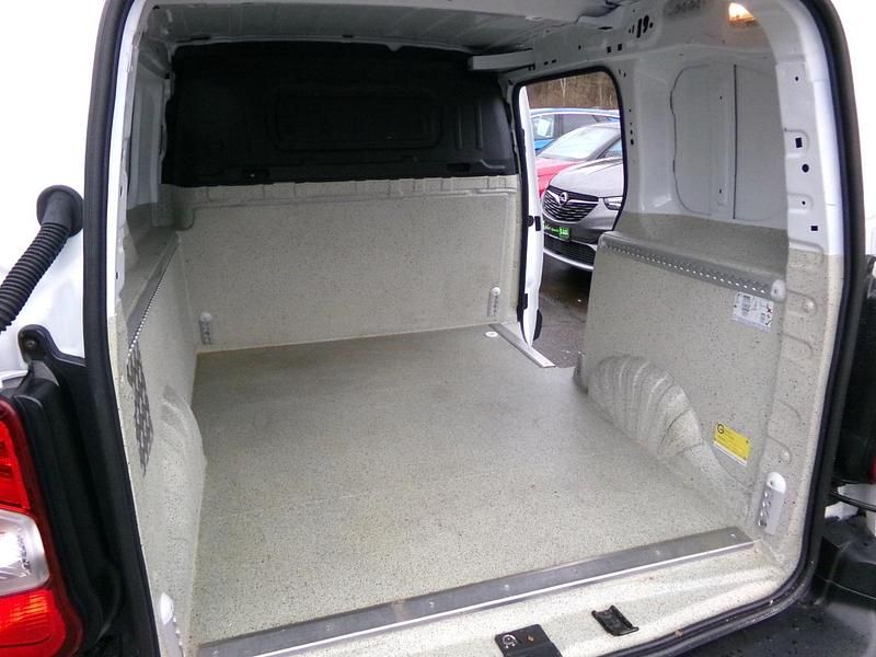 Gebraucht Opel Combo Edition 102 PS (75 kW) 2022 Jade weiss Van / Kleinbus