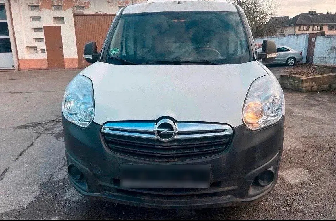 Occasion Opel Combo 90 ch (66 kW) 2013 Blanc Monospace