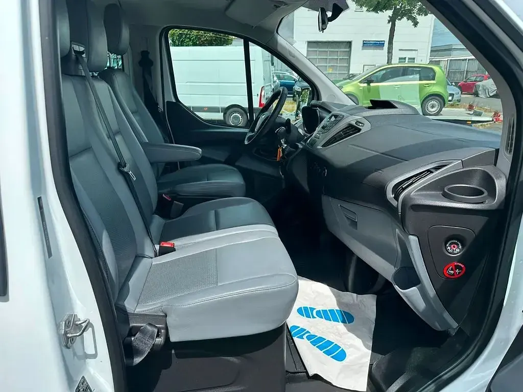Gebraucht Ford Transit Custom 101 PS (74 kW) 2016 Weiß Kombi