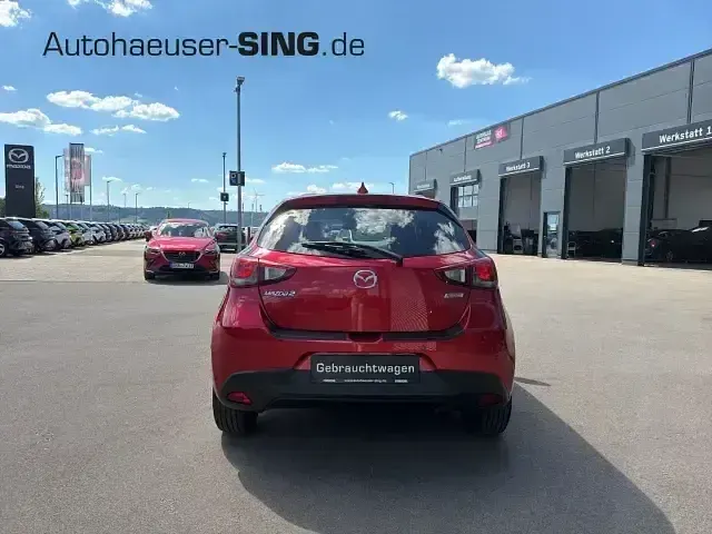 Gebraucht Mazda 2 Go 90 PS (66 kW) 2017 Rot Limousine