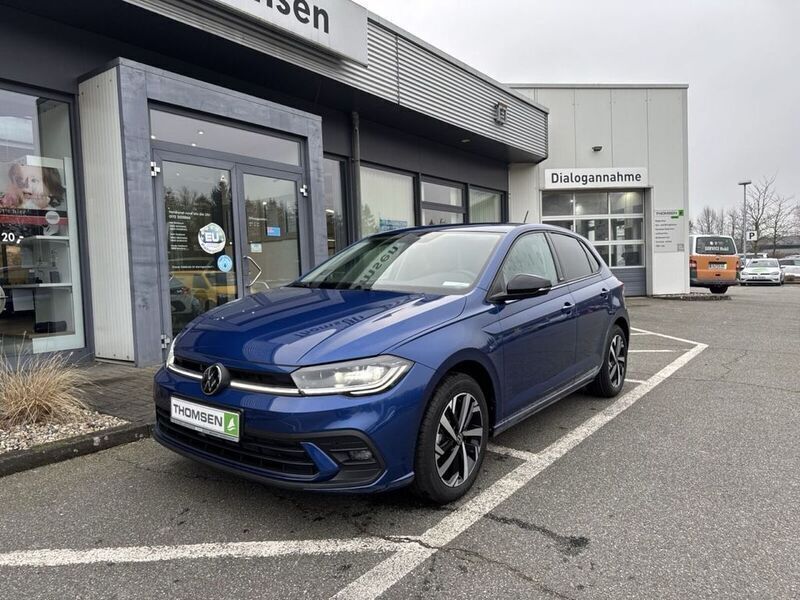 Blau Gebraucht 2025 VW Polo Move Limousine | 27.890 € (Teuer) - Bild 1/3