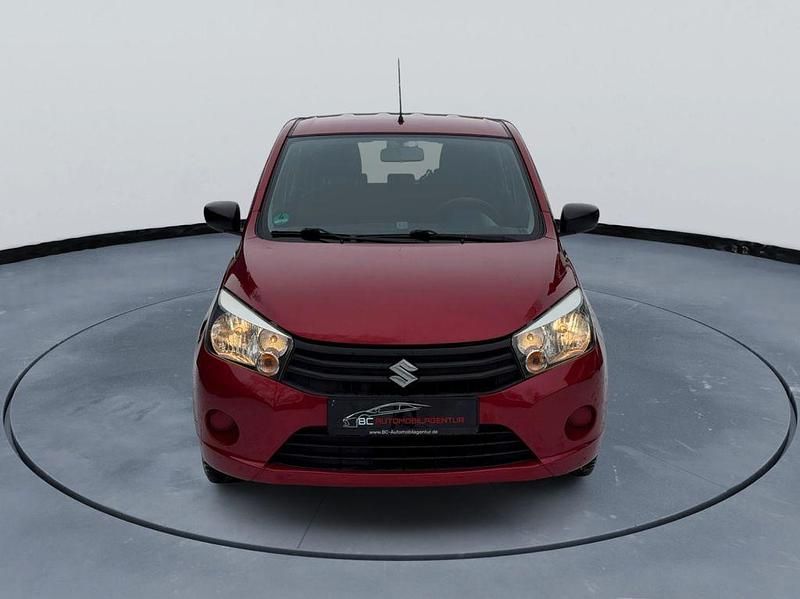 Gebraucht Suzuki Celerio Club 68 PS (50 kW) 2018 Rot Kleinwagen