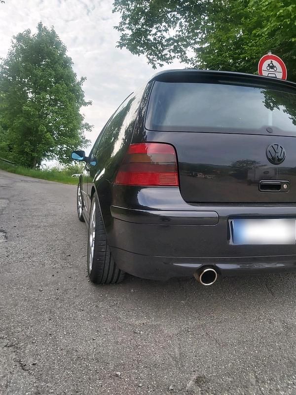 Gebraucht VW Golf IV Edition 180 PS (132 kW) 2002 Schwarz Limousine