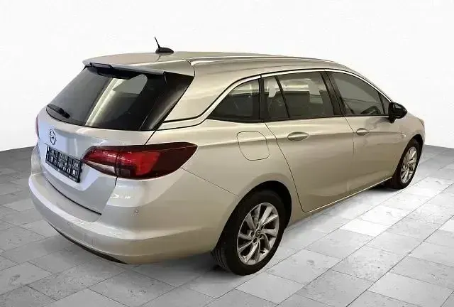 Gebraucht Opel Astra Elegance 122 PS (89 kW) 2021 Silber Kombi