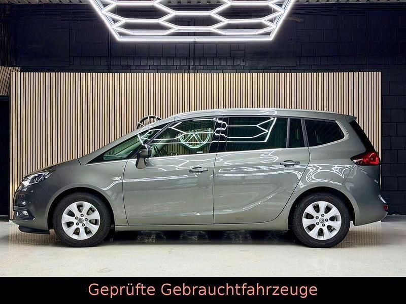 Gebraucht Opel Zafira 140 PS (102 kW) 2018 Grau Van / Kleinbus