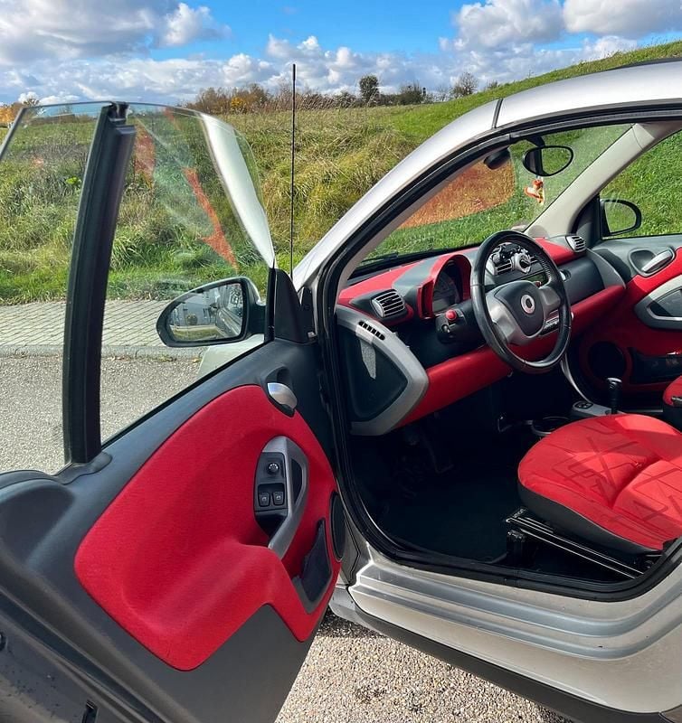 Gebraucht 2010 Smart ForTwo Cabrio Cabrio | 3.950 € (Guter Preis) - Bild 1/4