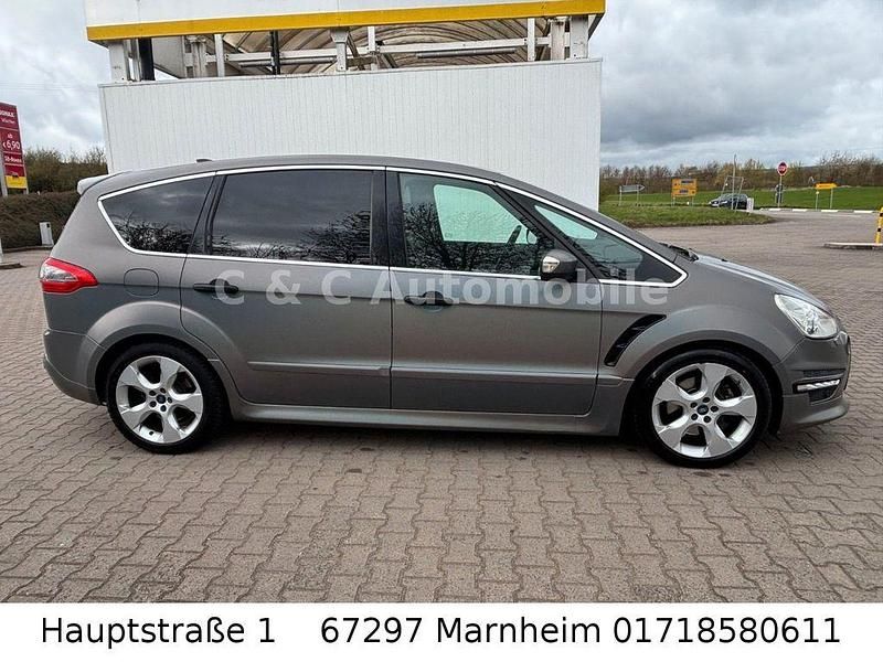 Gebraucht Ford S-MAX Titanium S 239 PS (175 kW) 2013 Blau Van / Kleinbus