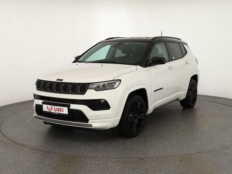 Weiß Gebraucht 2023 Jeep Compass SUV | 25.990 € (Guter Preis) - Bild 1/4