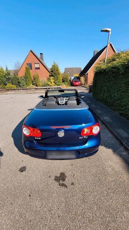 Gebraucht VW Eos 140 PS (102 kW) 2010 Blau Cabrio