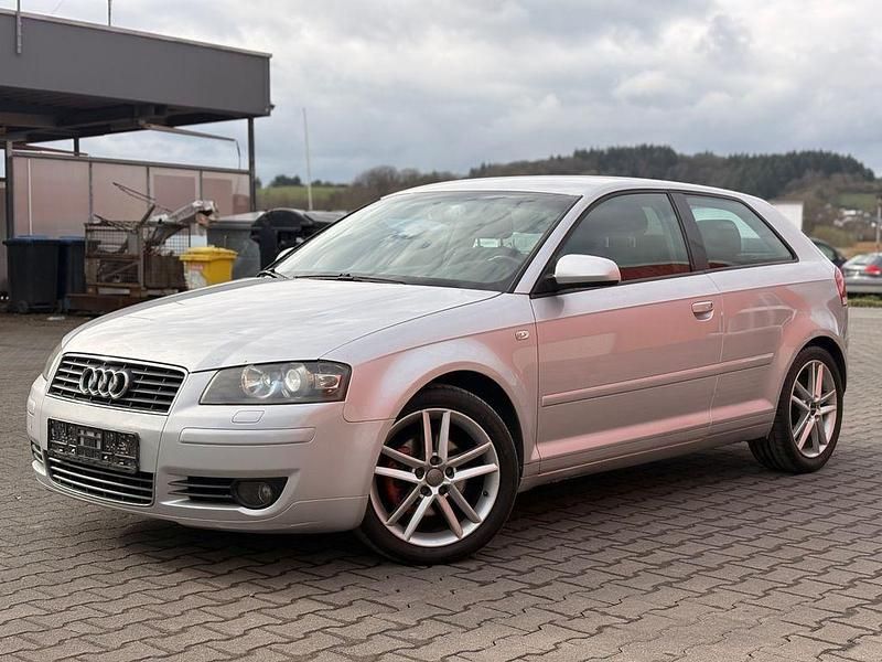 Gebraucht Audi A3 S-Line 140 PS (102 kW) 2003 Silber Kleinwagen