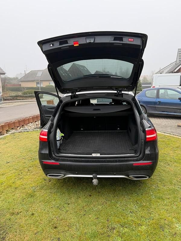 Gebraucht Mercedes E350 286 PS (210 kW) 2018 Schwarz Kombi