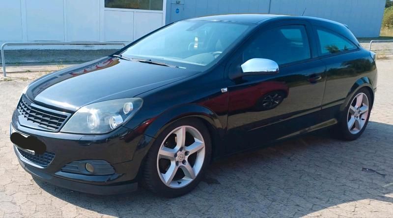 Gebraucht Opel Astra GTC 105 PS (77 kW) 2007 Schwarz Coupé