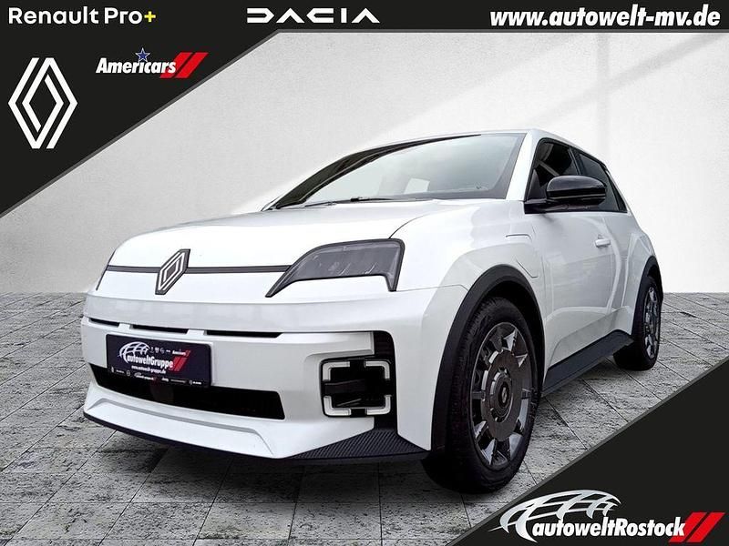 Ny Renault 5 E-Tech Evolution 77 kW (106 HK) 2025 Hvid Sedan