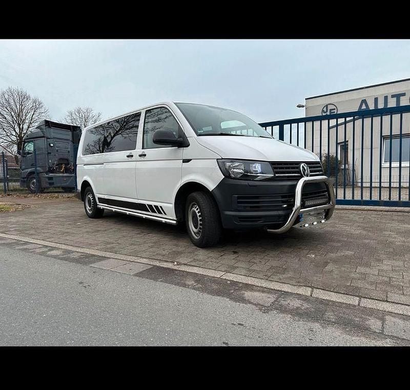 Gebraucht VW T6 Trendline 150 PS (110 kW) 2016 Weiß Van