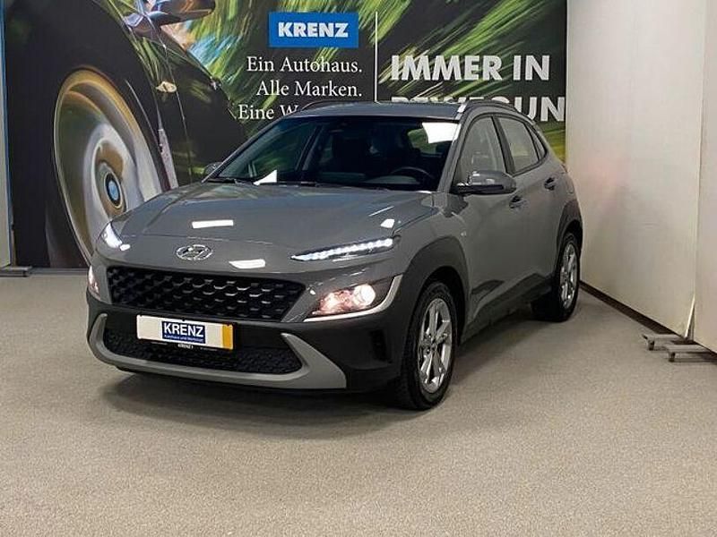 Grau Gebraucht 2023 Hyundai Kona Trend SUV | 22.490 € (Fairer Preis) - Bild 1/3