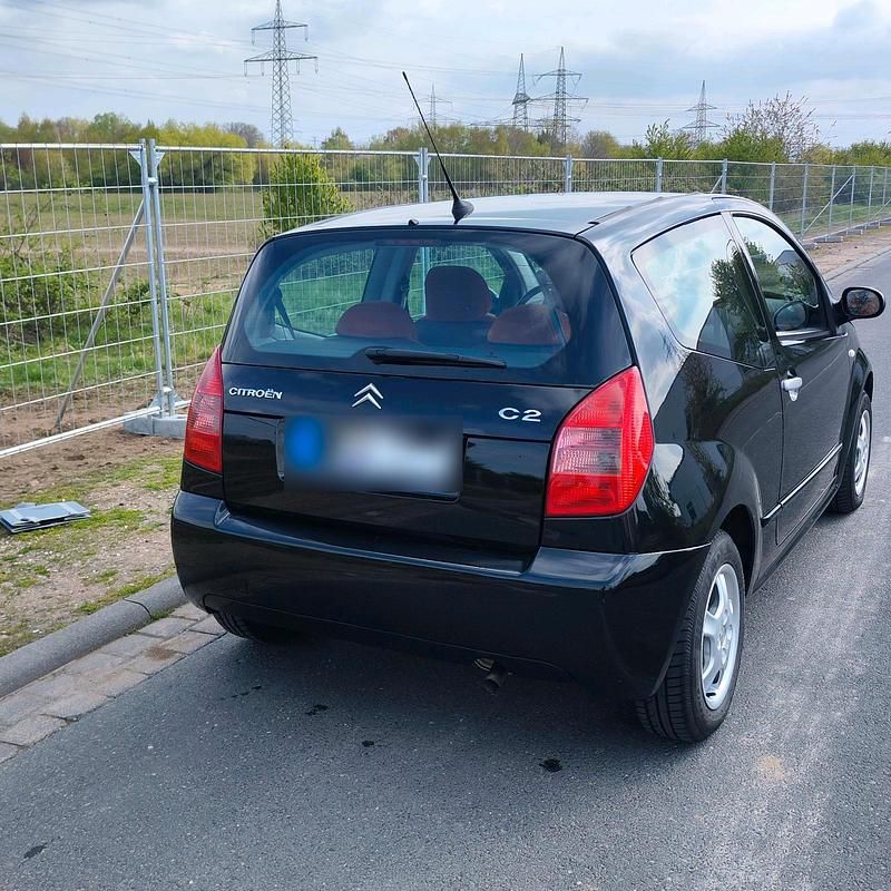 Second-hand Citroën C2 60 CP (44 kW) 2004 Negru Hatchback