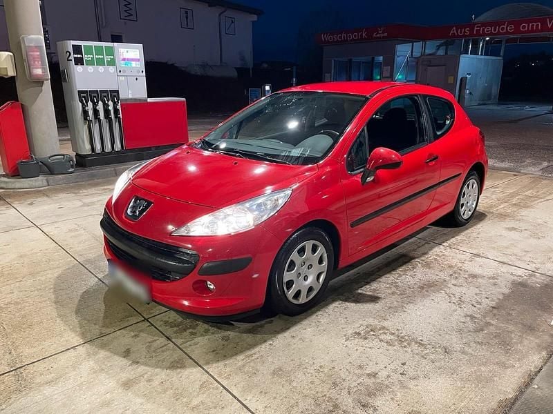 Gebraucht Peugeot 207 95 PS (69 kW) 2009 Kleinwagen