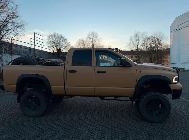 Gebraucht Dodge Ram 345 PS (253 kW) 2009 Gelb Pickup