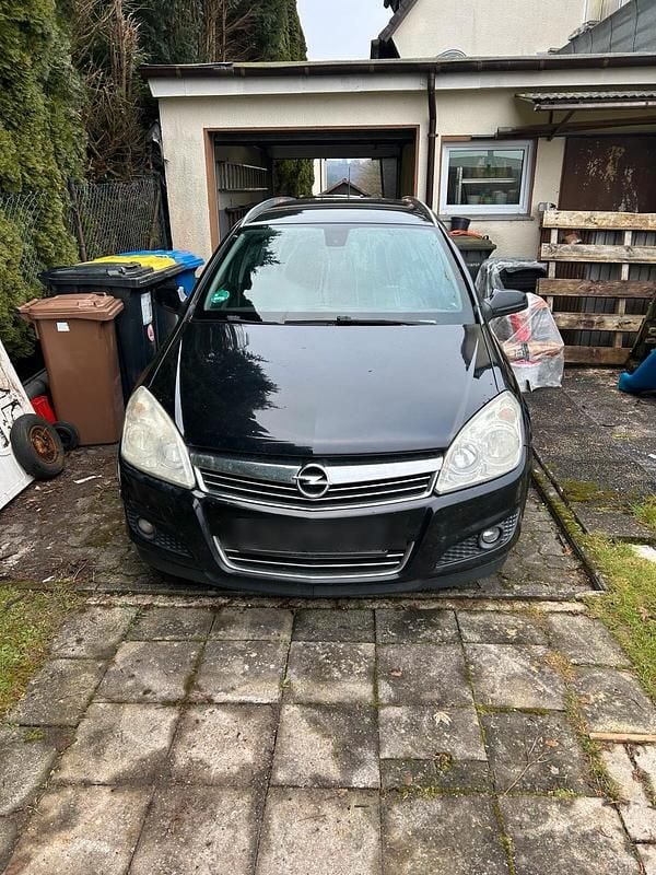 Schwarz Gebraucht 2007 Opel Astra Kombi | 1.000 € (Guter Preis) - Bild 1/4
