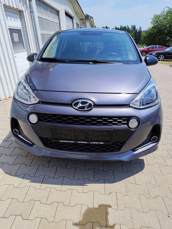 Star dust Gebraucht 2019 Hyundai i10 YES! Kleinwagen | 9.970 € (Fairer Preis) - Bild 1/4