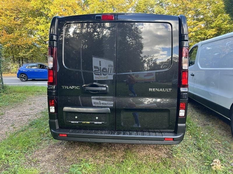 Neu Renault Trafic 131 PS (96 kW) 2025 Schwarz Van / Kleinbus