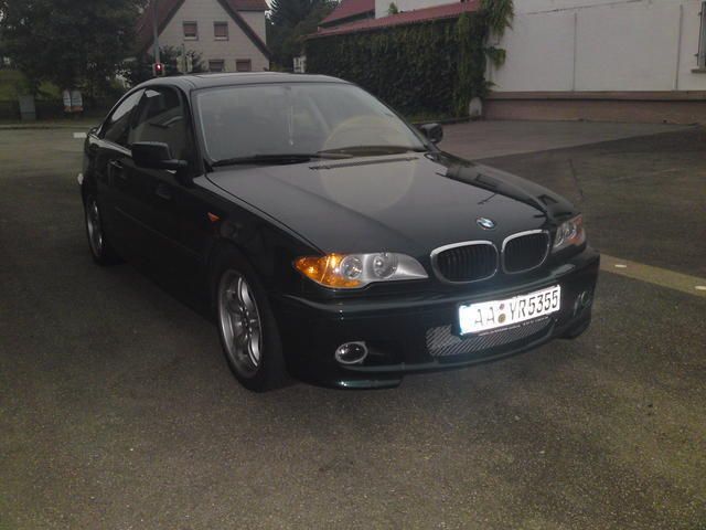 Gebraucht BMW 320 150 PS (110 kW) 2004 Grün metallic Coupé