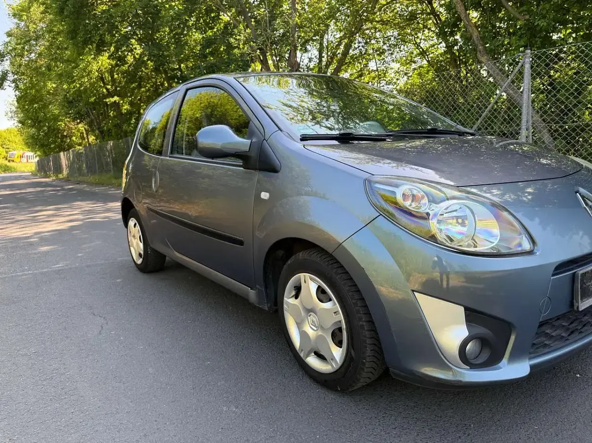 Gebraucht Renault Twingo 76 PS (55 kW) 2009 Grey blue Kleinwagen