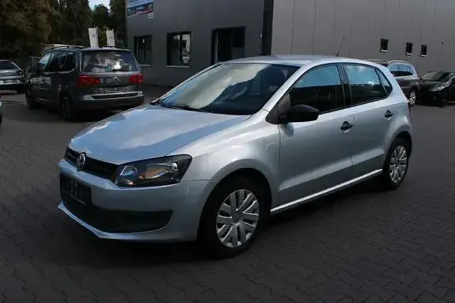 Usata VW Polo 75 CV (55 kW) 2012 Argento Berlina