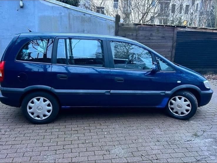 Gebraucht Opel Zafira 101 PS (74 kW) 2003 Blau Van / Kleinbus