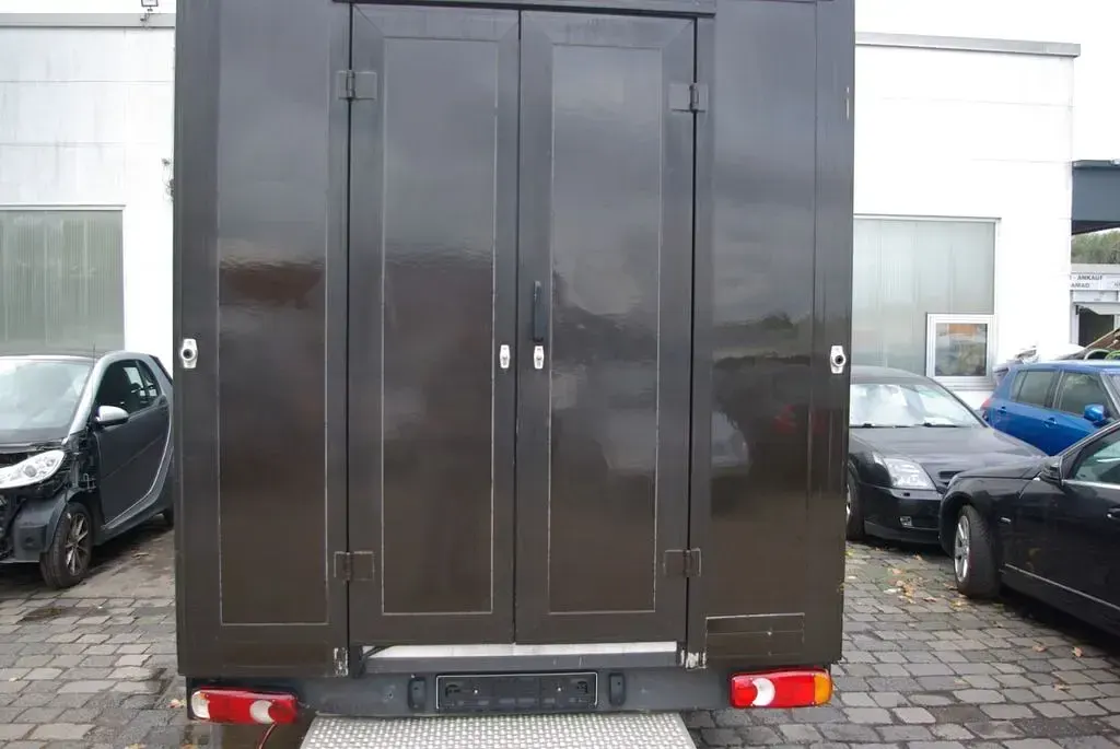 Gebraucht Opel Movano 131 PS (96 kW) 2019 Braun Van / Kleinbus