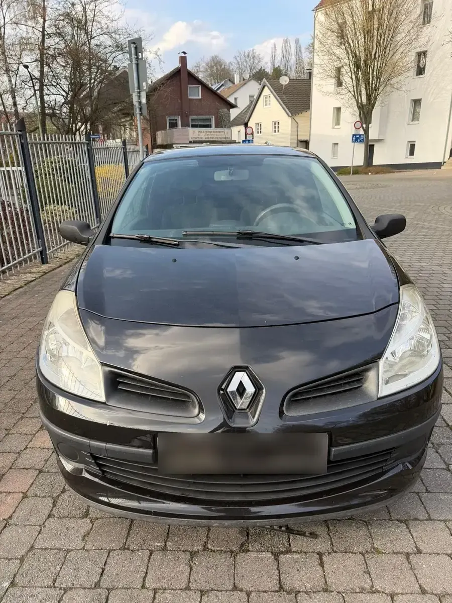 Second-hand Renault Clio II 2007 Negru Hatchback